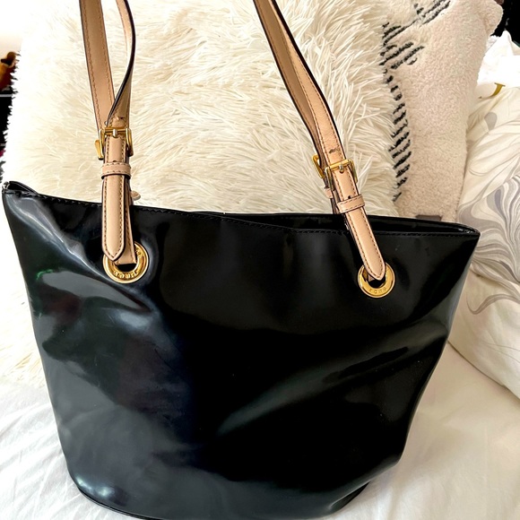Michael Kors Black Purse - Picture 1 of 5